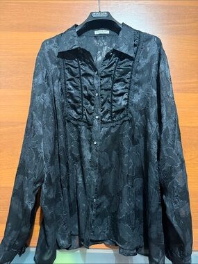 Claudia Richard Black Ruffled Jacquard Button-Down Shirt